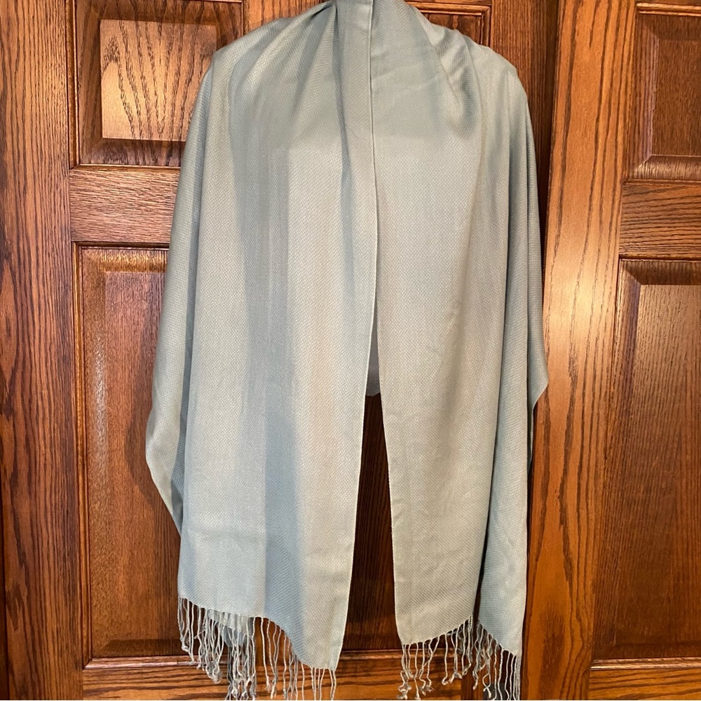 Collection XIIX LTD Women’s Blue Seafoam Scarf